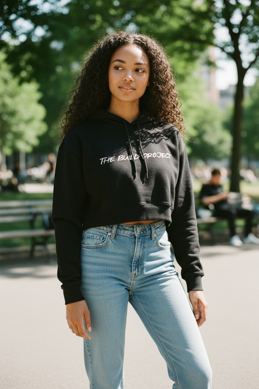 Essential Cropped Hoodie